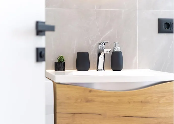 Elli 1 * Трогир