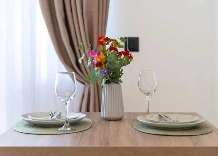 Elli 1 아파트 트로기르